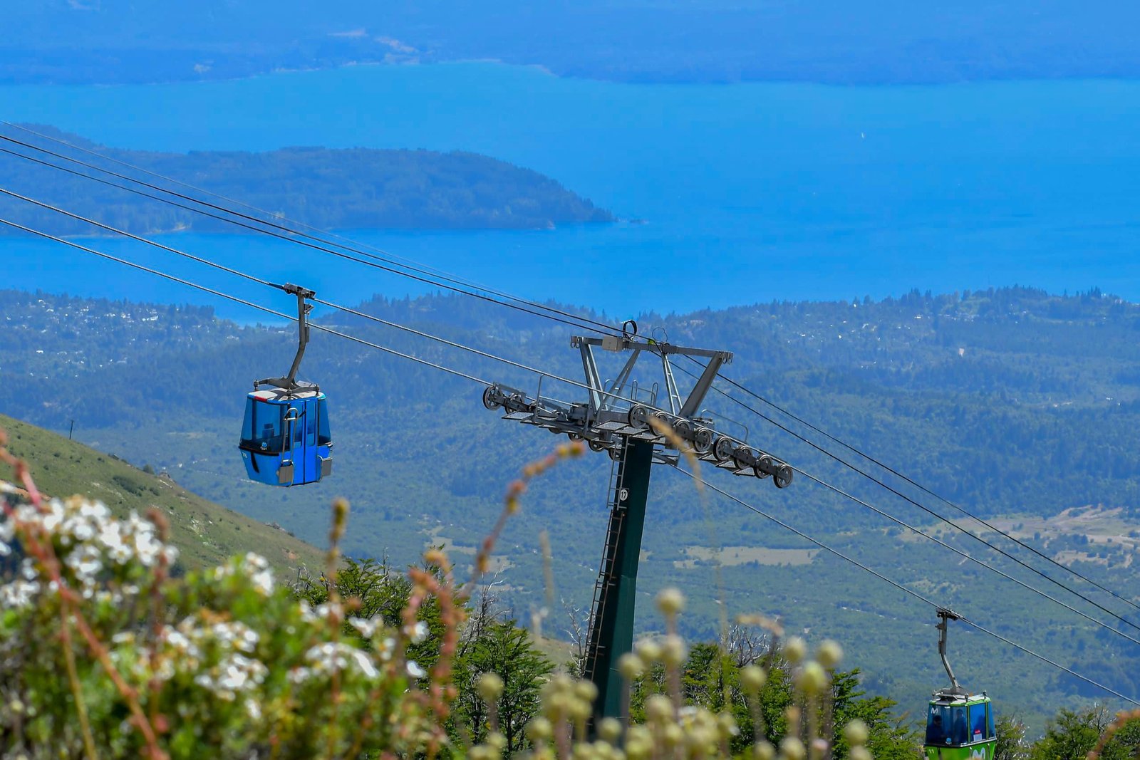 Cerro Catedral (Paseo por la base)